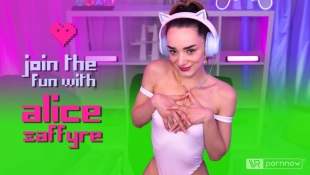 Erotic Gaming Session starring Alice Zaffyre (Passthrough) - Alice Zaffyre